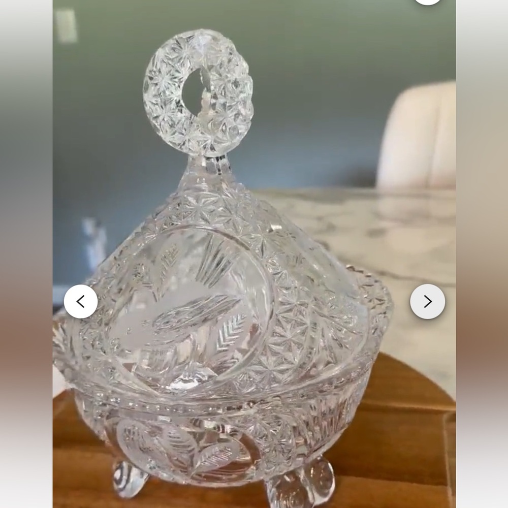 Vintage footed Hofbauer Byrdes Crystal Candy Dish with Lid delicate Bird Etching